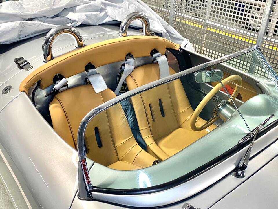 Image 18/28 of Porsche 550 Spyder RS 1500 (1954)