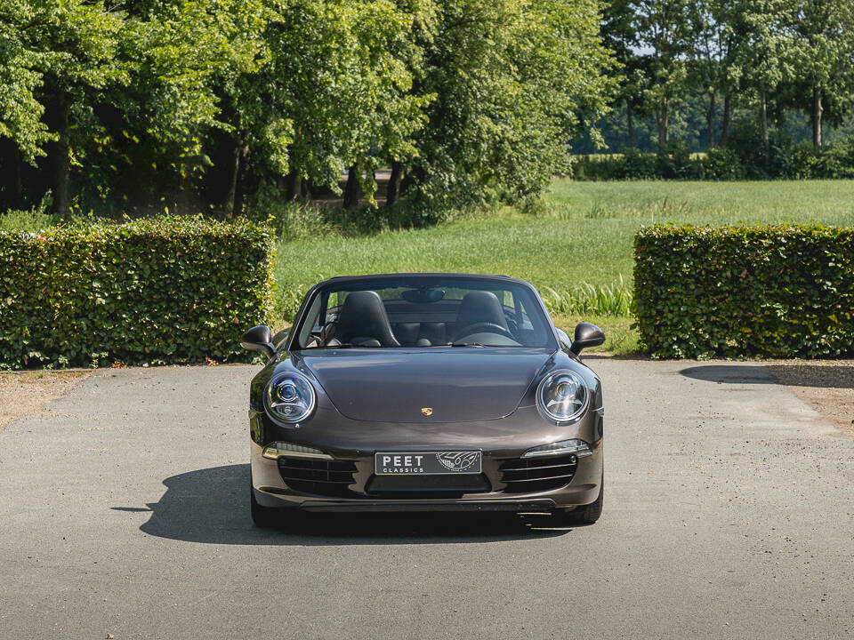 Image 3/28 de Porsche 911 Carrera S (2012)