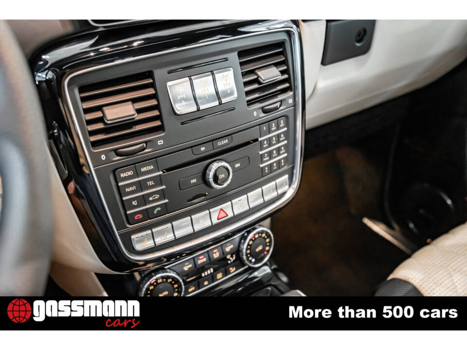 Image 11/15 of Mercedes-Benz G 63 AMG (LWB) (2018)