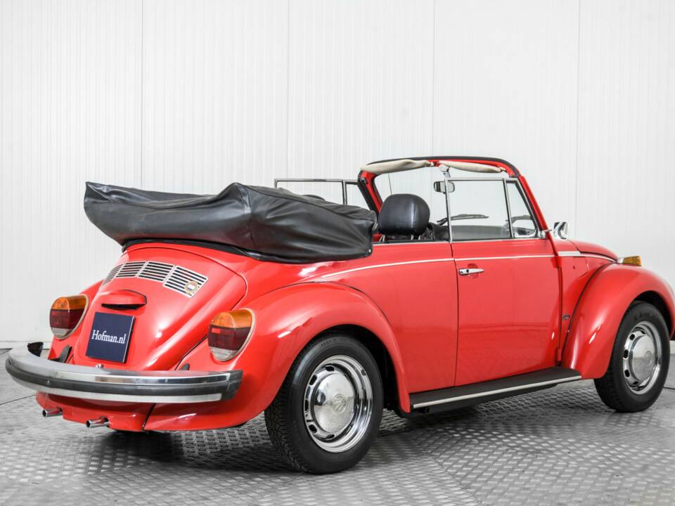 Bild 2/50 von Volkswagen Käfer 1303 LS (1974)