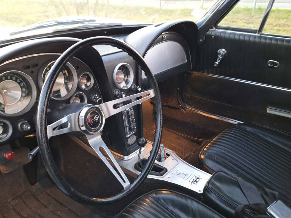 Immagine 3/4 di Chevrolet Corvette Sting Ray Convertible (1963)