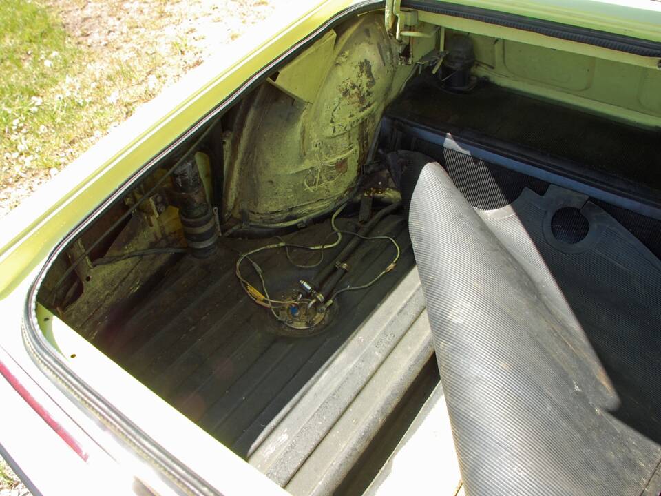 Image 22/24 of Alfa Romeo 1600 Spider (1976)
