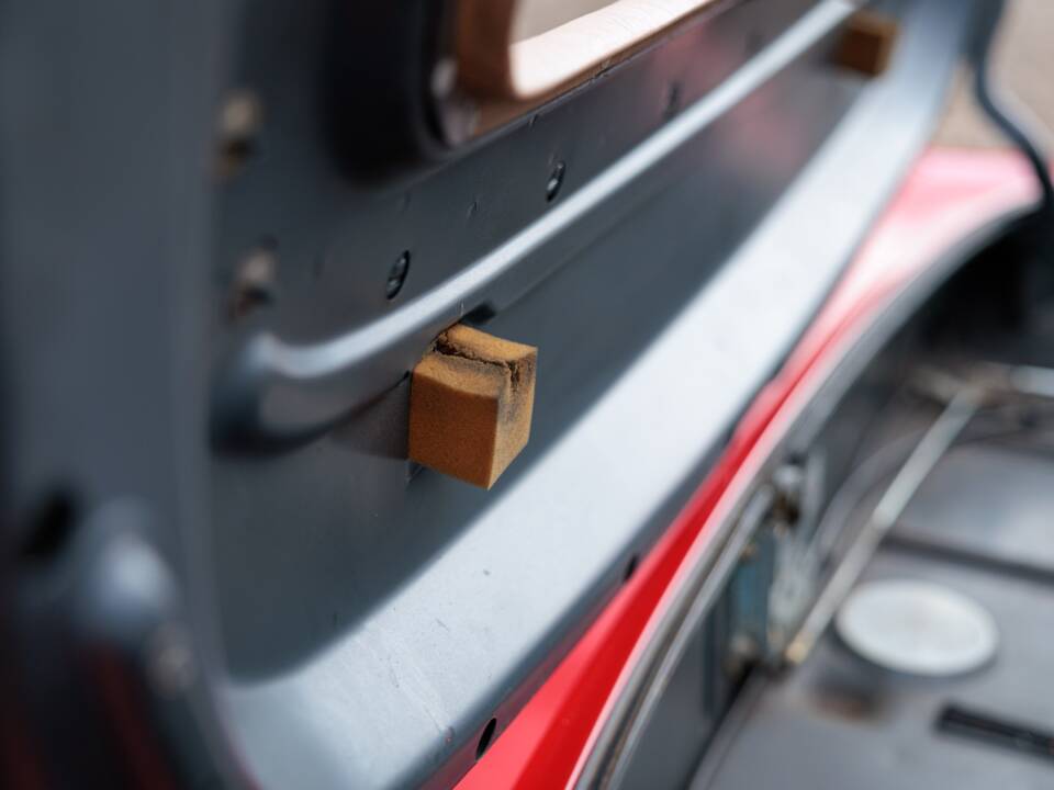 Image 22/50 of Mercedes-Benz 420 SL (1988)