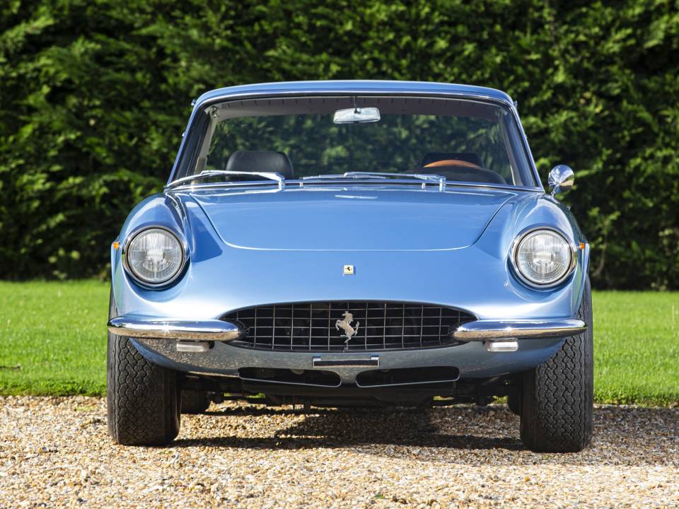 Bild 2/50 von Ferrari 330 GTC (1967)
