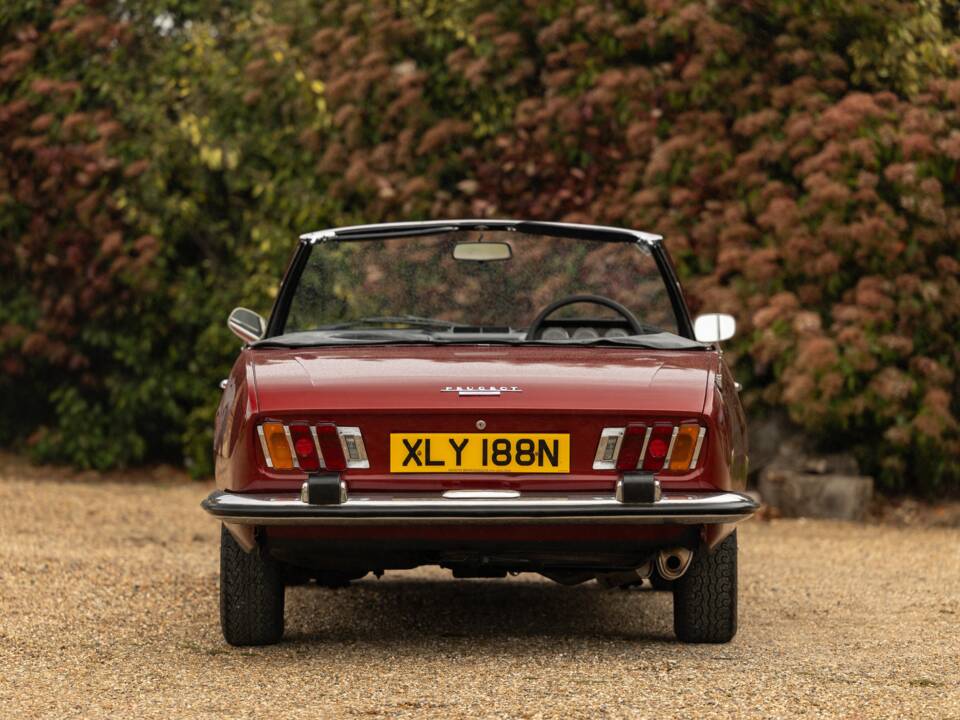 Image 35/45 of Peugeot 504 Convertible (1974)