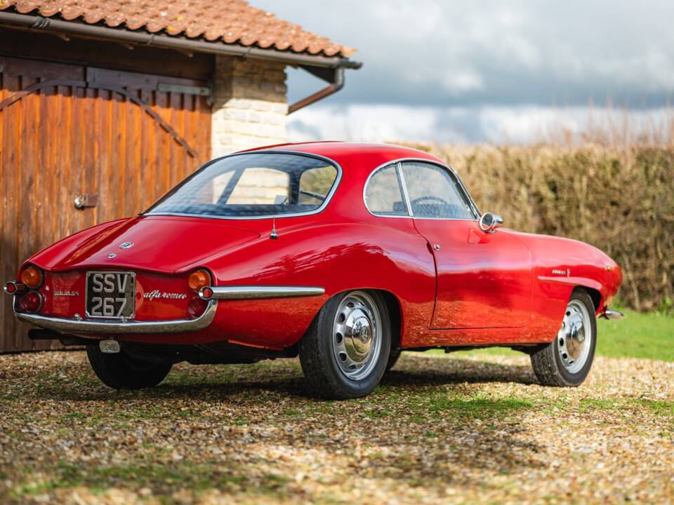 Bild 37/70 von Alfa Romeo Giulia Sprint Speciale (1964)