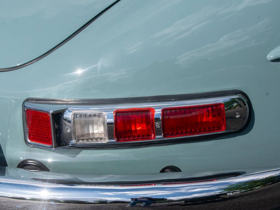 Bild 18/52 von Mercedes-Benz 300 SL Roadster (1957)