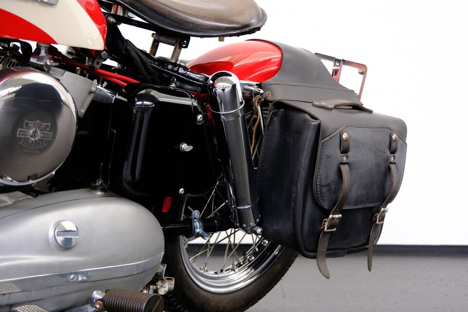 Immagine 35/72 di Harley-Davidson Model KH (1956)