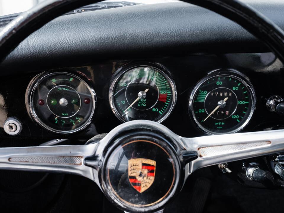 Image 28/48 of Porsche 356 C 1600 (1964)