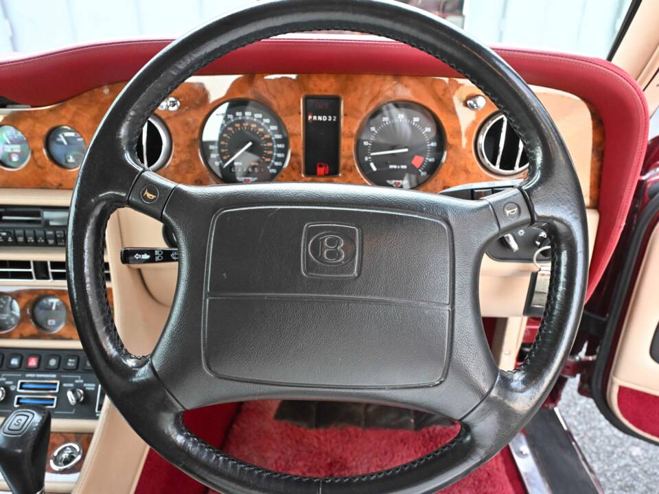 Bild 12/28 von Bentley Turbo R (1994)