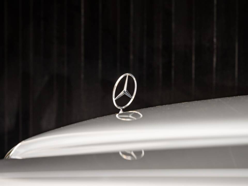 Bild 46/50 von Mercedes-Benz 500 SEL (1984)