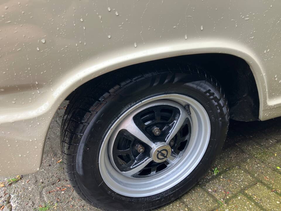 Bild 53/55 von Opel Kadett 1,1 S (1971)