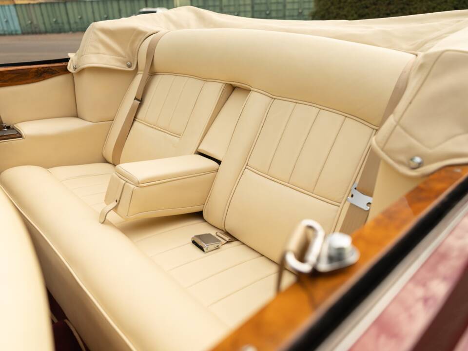 Imagen 46/50 de Rolls-Royce Silver Shadow I (1968)