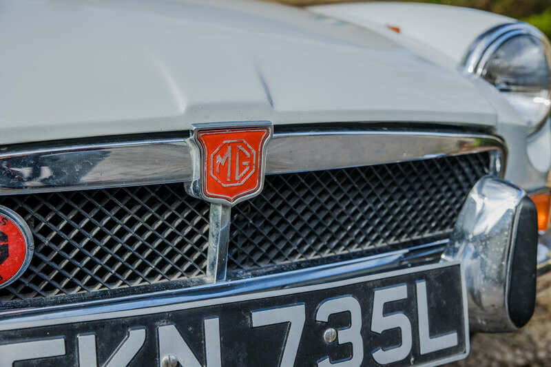 Immagine 43/50 di MG MGB (1972)