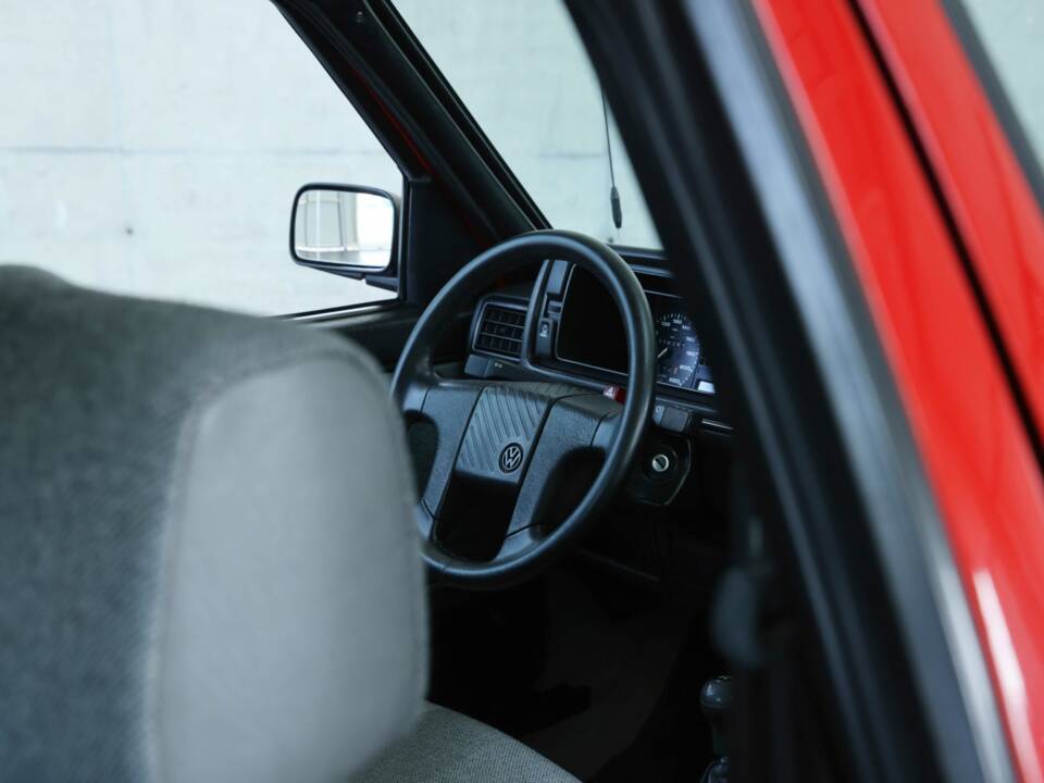 Afbeelding 32/50 van Volkswagen Golf Mk II Country Syncro 1.8 (1990)