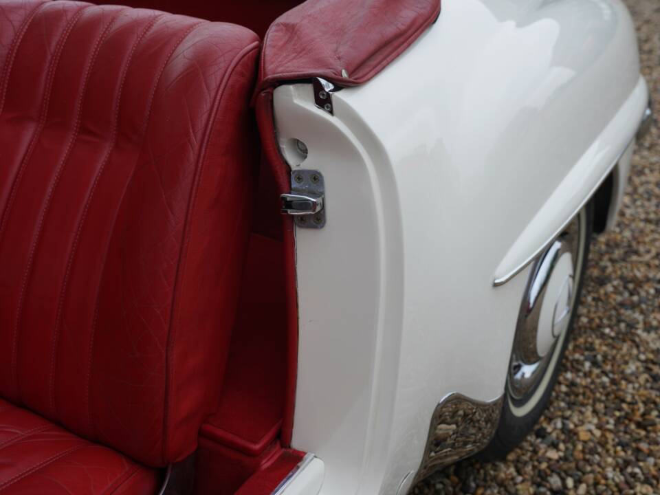 Bild 22/50 von Mercedes-Benz 190 SL (1960)