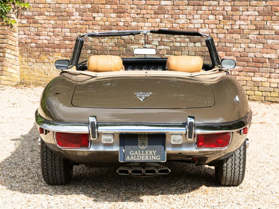Image 29/50 de Jaguar Type E V12 (1973)