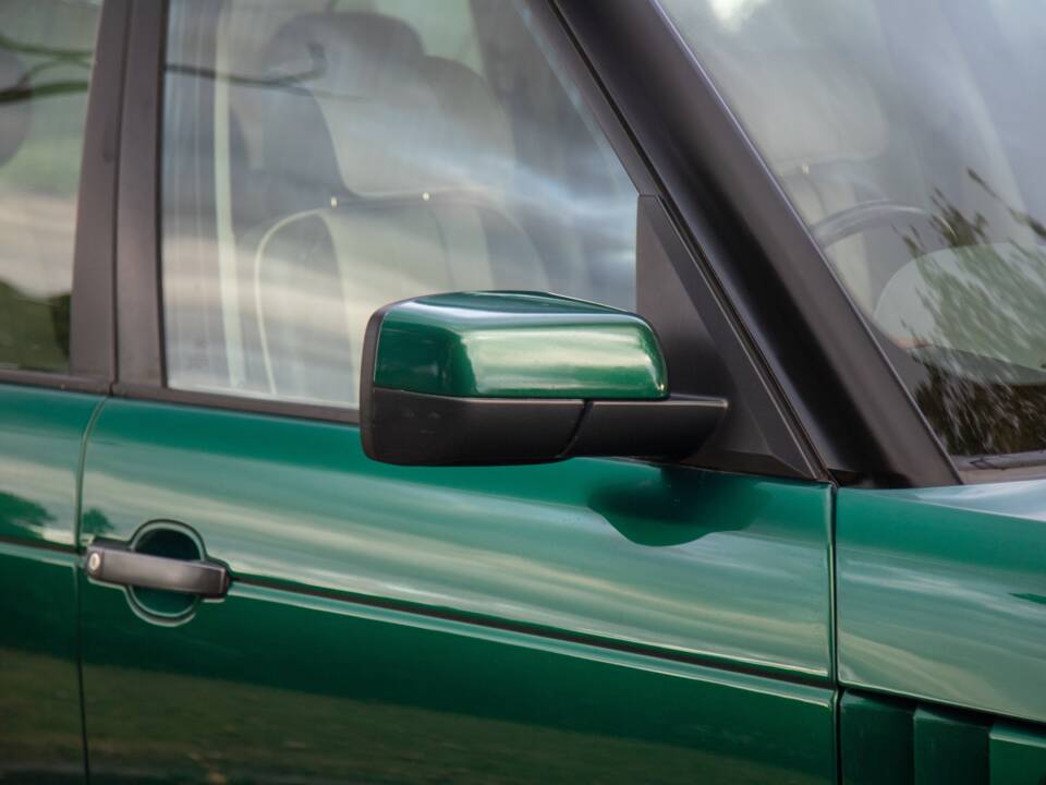 Image 31/50 de Land Rover Range Rover Vogue V8 (2005)