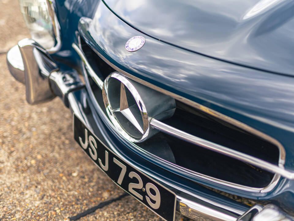 Immagine 41/50 di Mercedes-Benz 300 SL Roadster (1958)