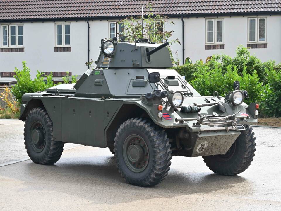 Image 7/39 of Daimler Ferret Armoured Car (1960)