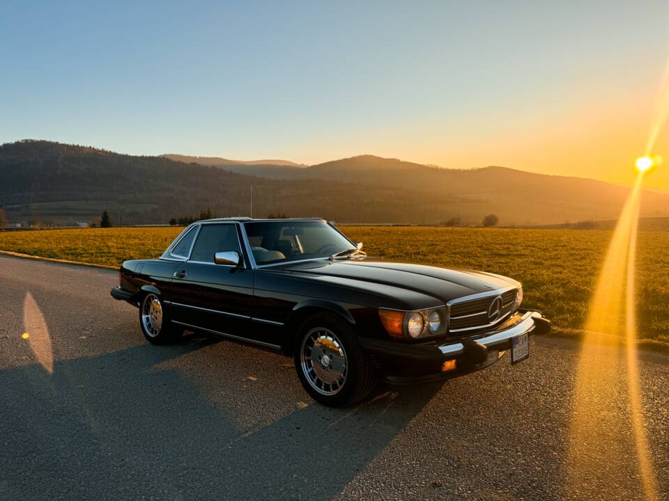 Image 5/12 of Mercedes-Benz 560 SL (1986)