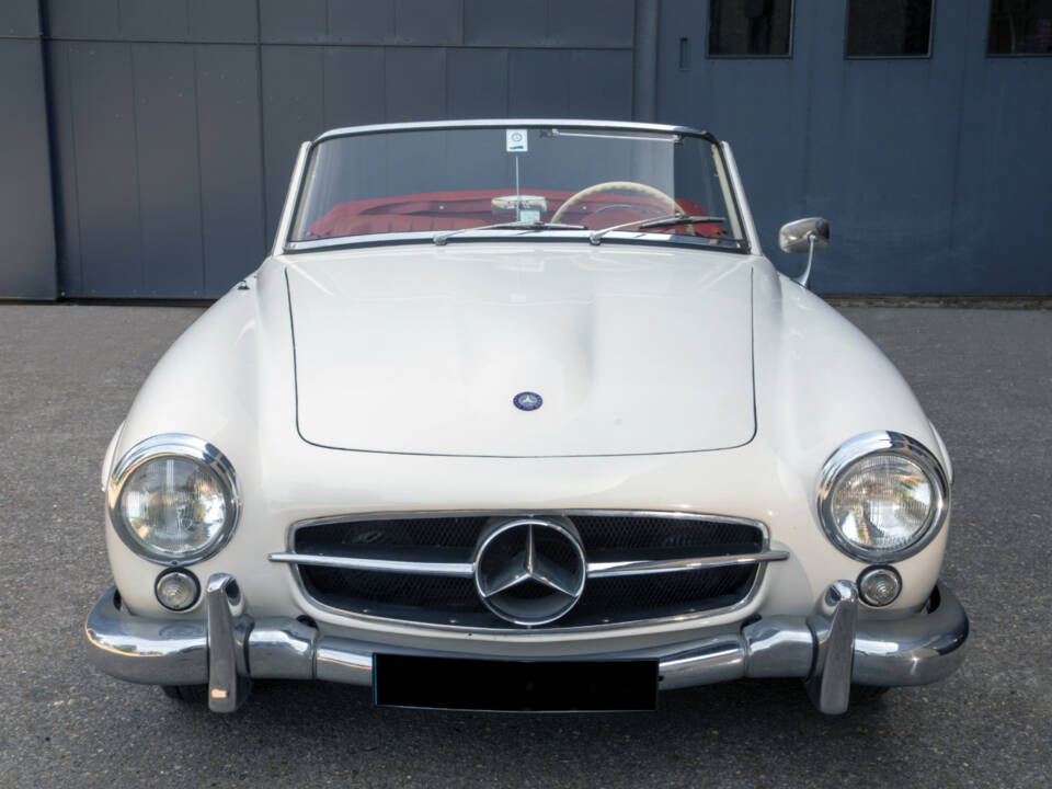 Image 4/19 of Mercedes-Benz 190 SL (1957)