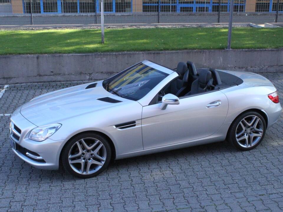 Immagine 2/20 di Mercedes-Benz SLK 200 (2012)