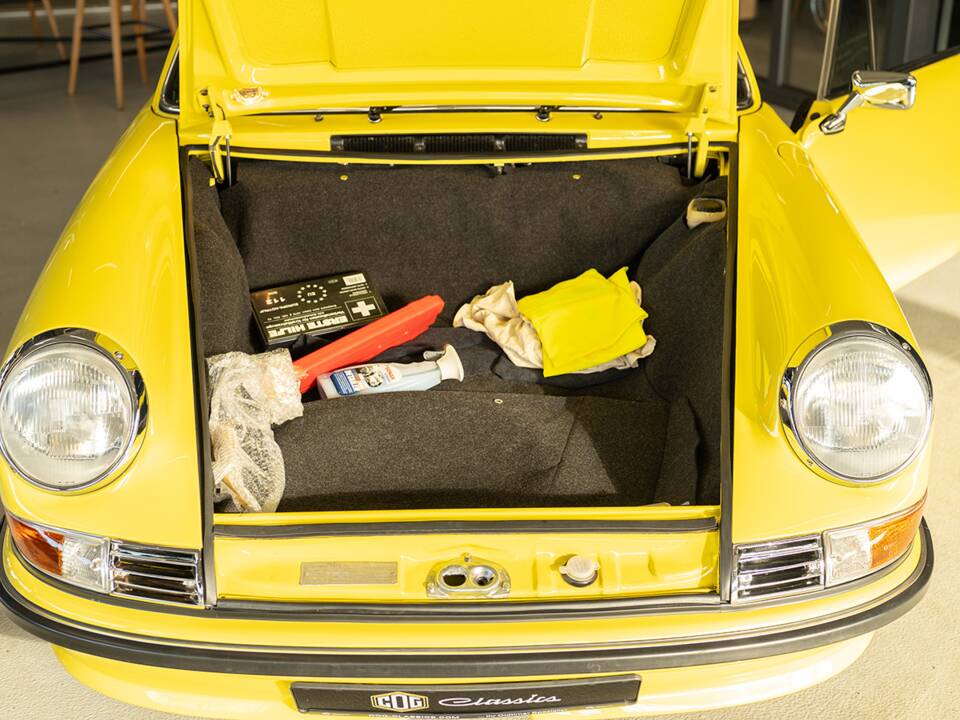 Image 41/50 de Porsche 911 2.4 T &quot;Oilflap&quot; (1972)