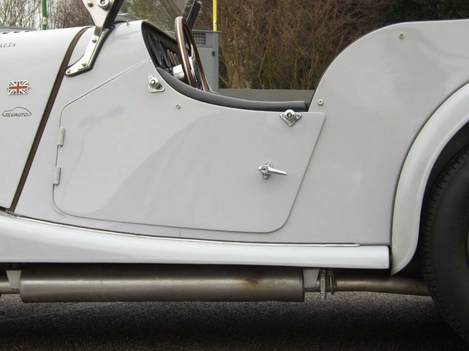 Image 8/50 of Morgan 4/4 1600 (1985)