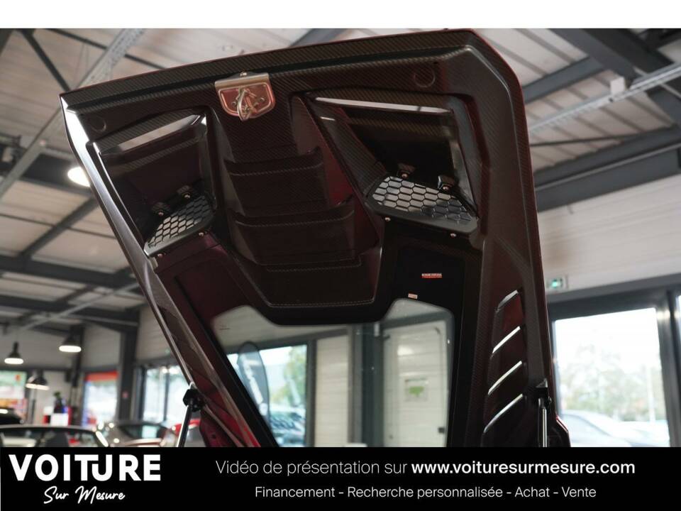 Image 21/47 de Lamborghini Huracán Tecnica (2024)