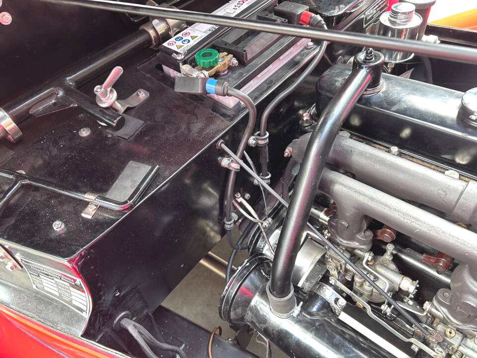 Image 31/37 of BMW 327 (1938)