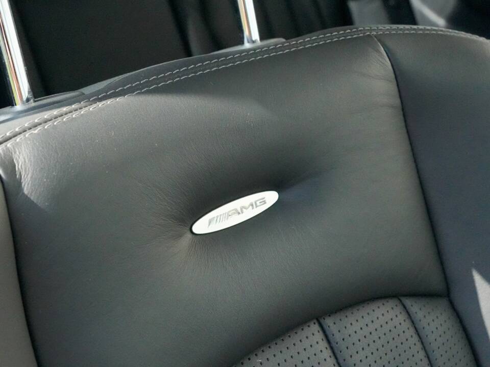 Bild 30/35 von Mercedes-Benz CLK 55 AMG (2003)