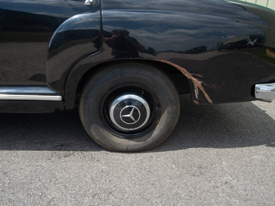 Image 28/30 of Mercedes-Benz 180 (1955)