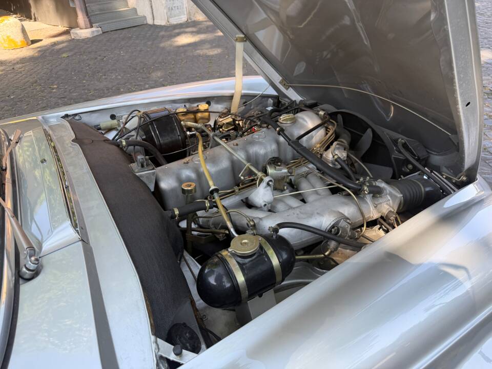 Bild 75/97 von Mercedes-Benz 280 SL (1969)