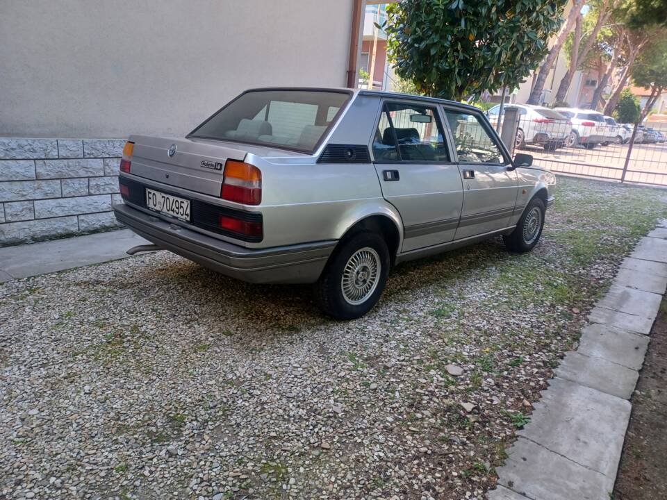 Immagine 63/81 di Alfa Romeo Giulietta 1.6 (1984)