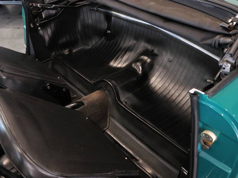 Afbeelding 9/30 van Alfa Romeo 1300 Spider Junior (1969)