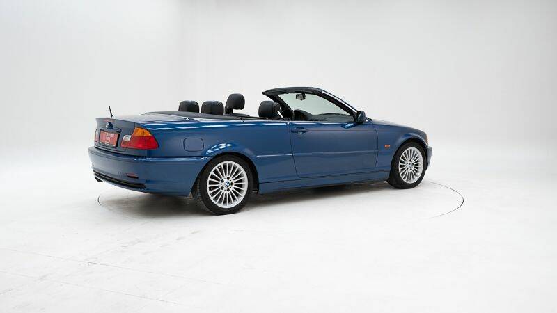 Bild 2/15 von BMW 325Ci (2001)