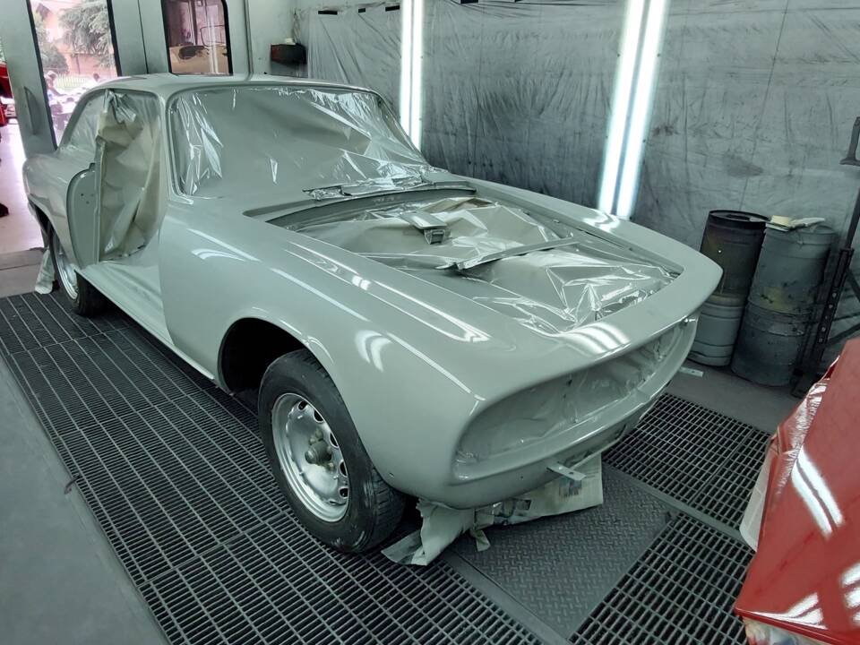 Immagine 18/26 di Alfa Romeo 2600 Sprint (1963)