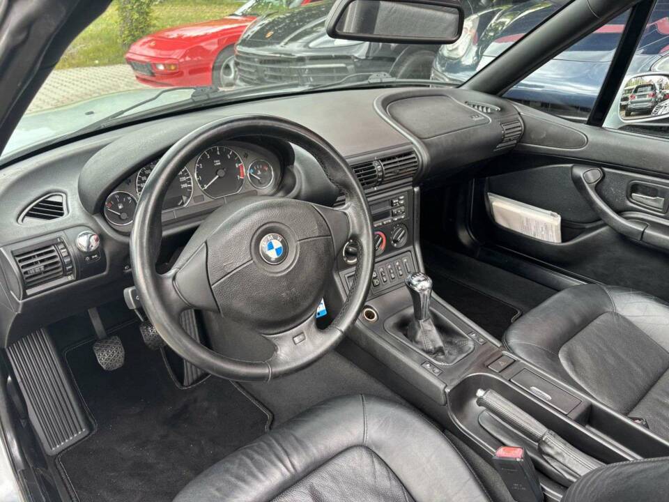 Bild 15/23 von BMW Z3 Roadster 1,8 (1998)