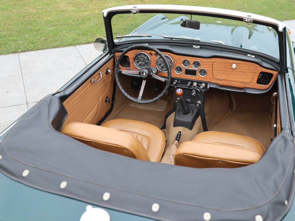 Bild 16/50 von Triumph TR 4A (1966)