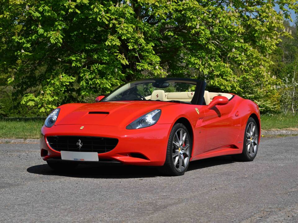 Afbeelding 35/50 van Ferrari California (2011)