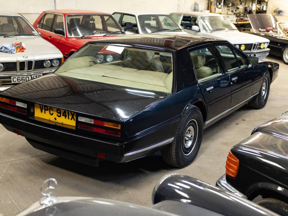 Image 34/44 de Aston Martin Lagonda (1981)