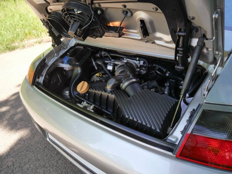 Image 41/49 of Porsche 911 Carrera (1900)