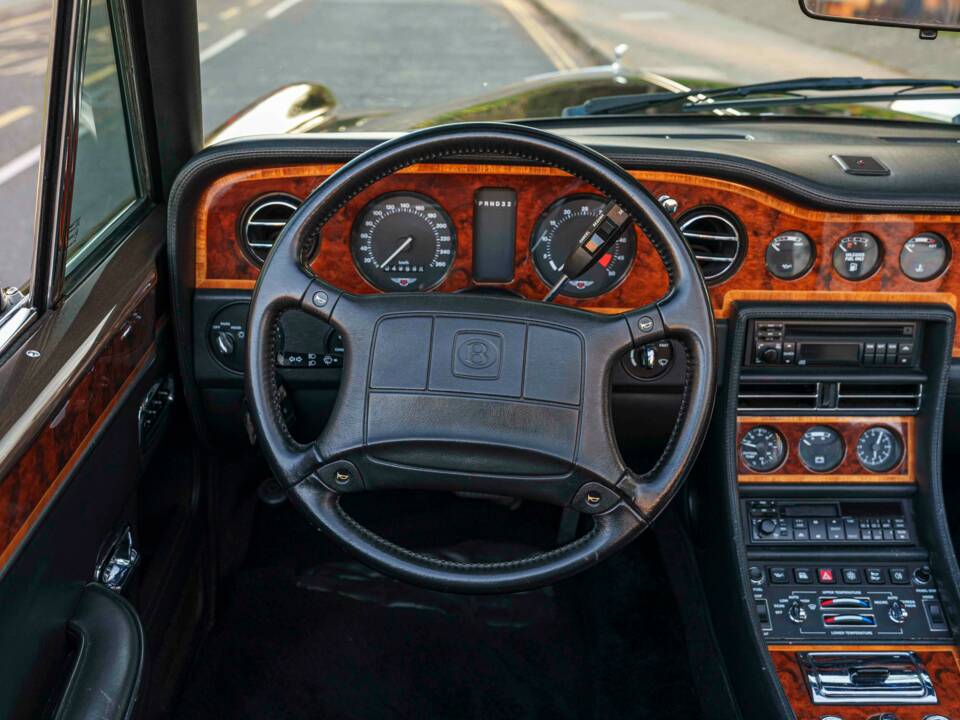 Bild 17/26 von Bentley Continental (1992)