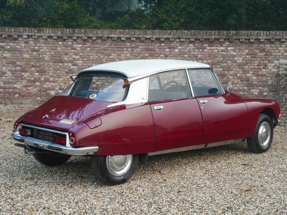 Imagen 24/50 de Citroën DS 21 (1971)