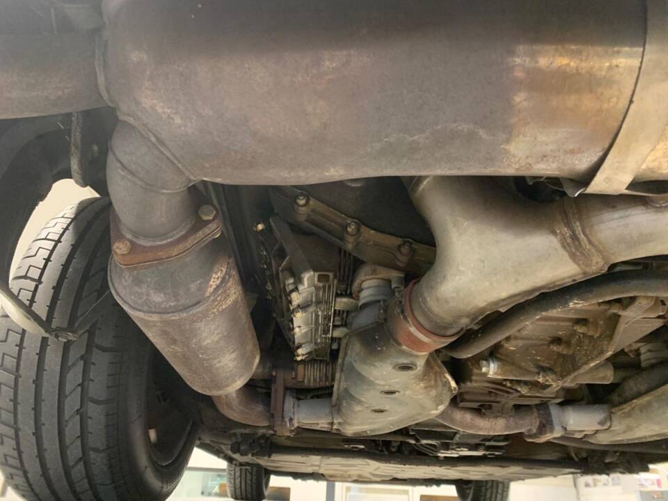 Image 121/132 of Porsche 911 Speedster 3.2 (1989)