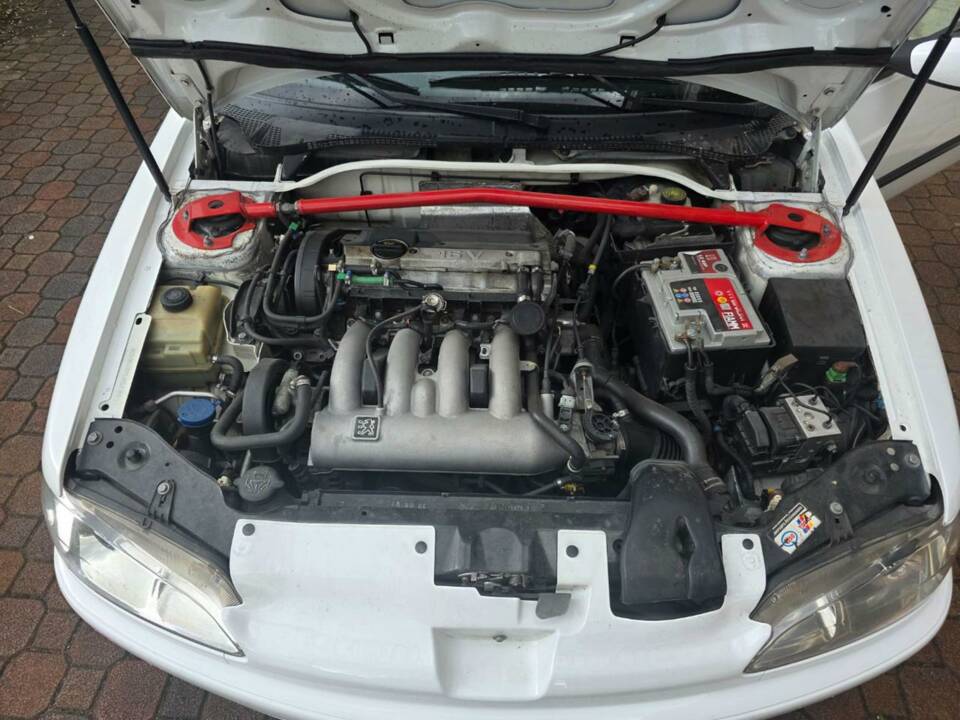 Immagine 12/30 di Peugeot 306 2.0i GTi6 (1997)