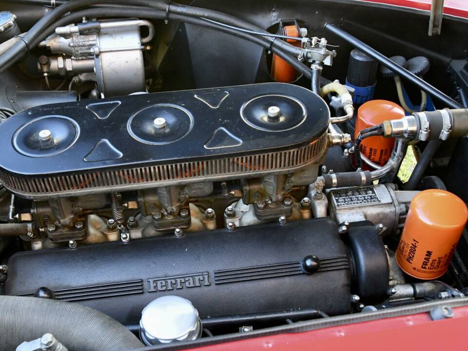 Bild 42/50 von Ferrari 250 GTE (1962)