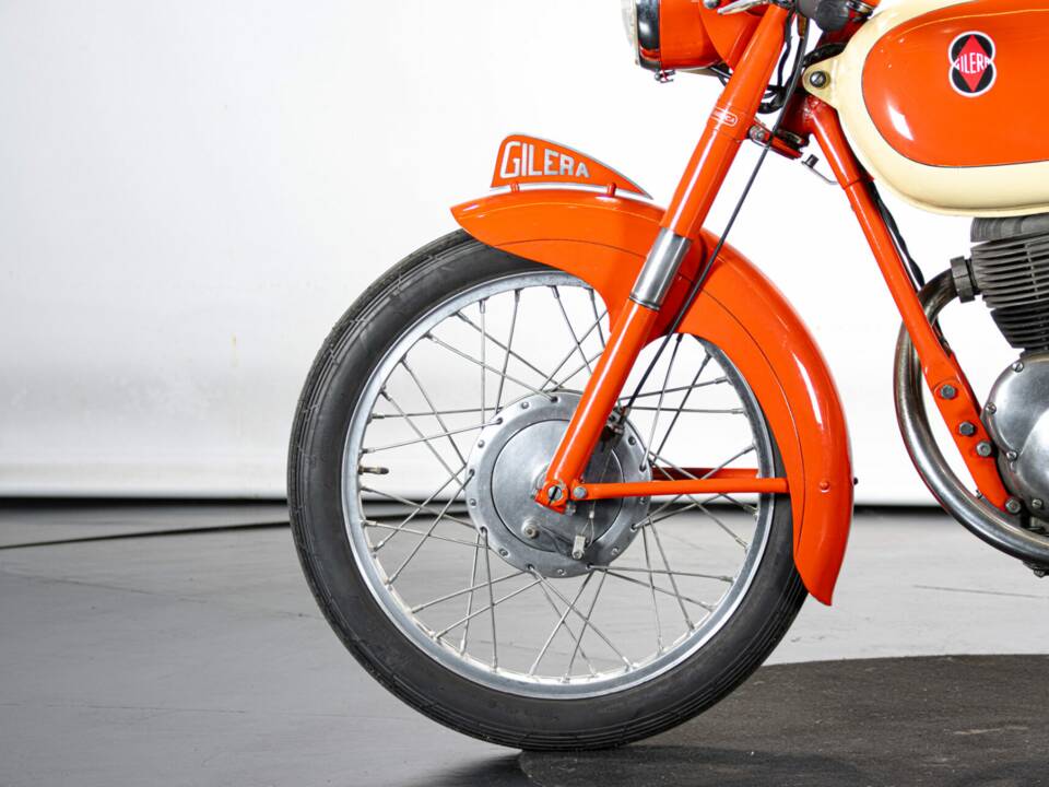 Bild 17/50 von Gilera 175 Sport (1956)