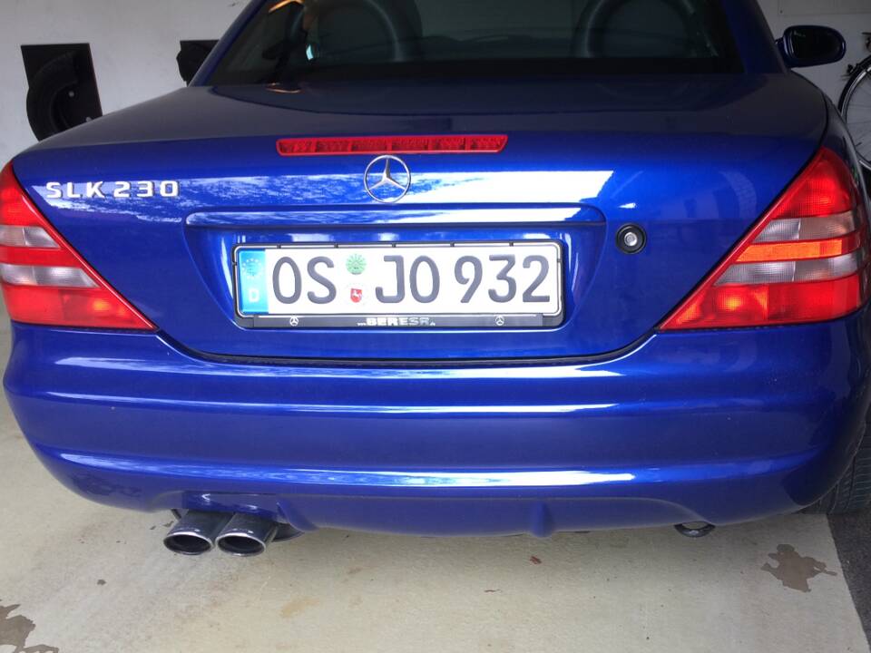 Image 12/14 de Mercedes-Benz SLK 230 Kompressor (1998)